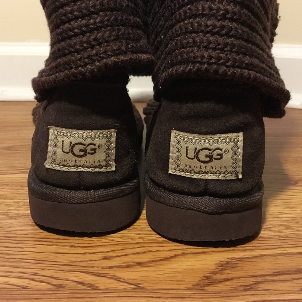 UGG Cardy Boots - Picture 3 of 5
